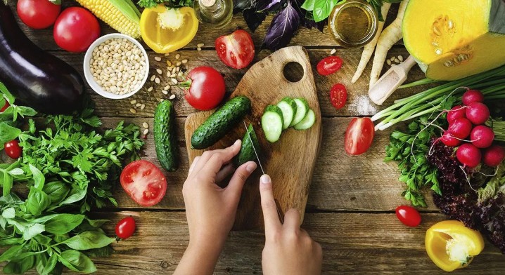 Makanan yang harus dihindari